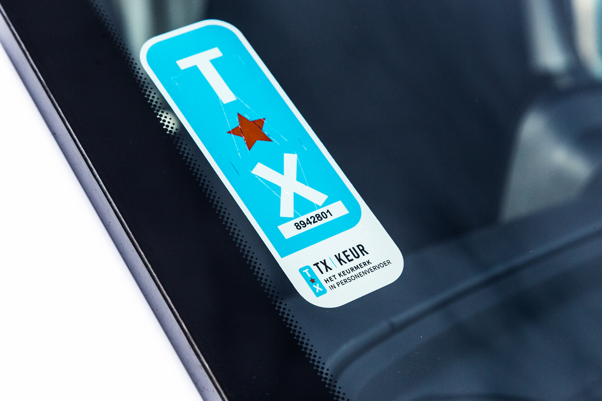Taxi Modderkolk ontvangt TX Keurmerk certificering